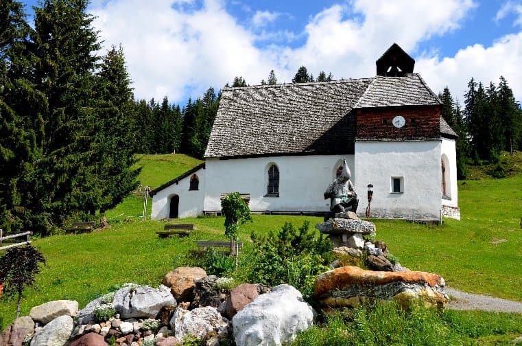 Bergknappenführung in der St. Agatha Kapelle