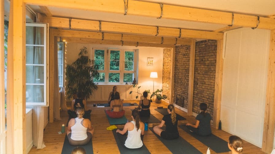 Pop Up Yoga mit Vanessa