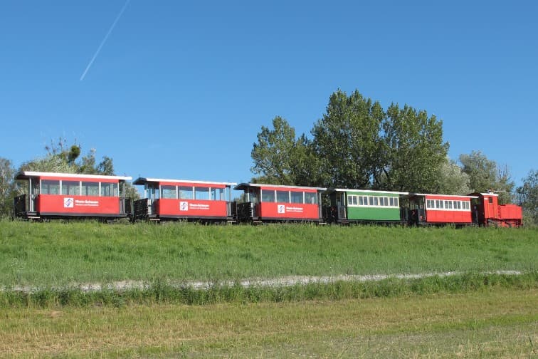 Schleienlochfahrt mit E-Lokomotive
