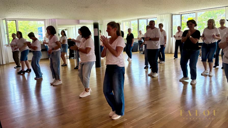Line Dance Café